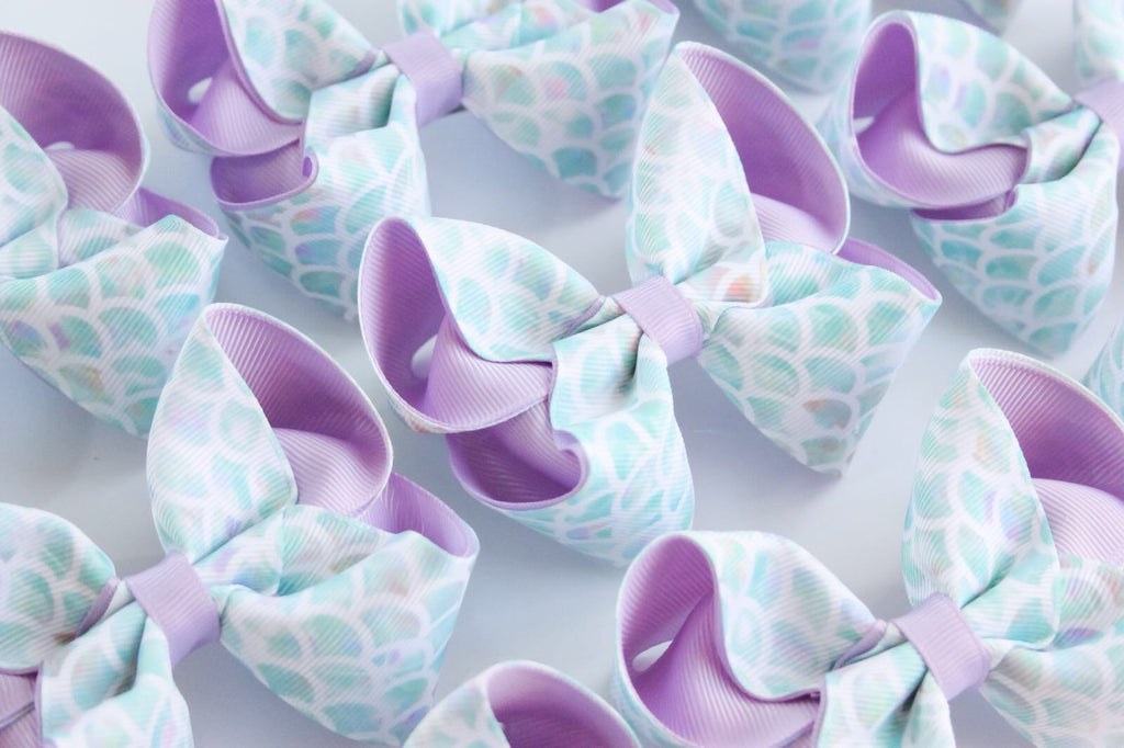 Mermaid Scale lilac and Aqua Bow